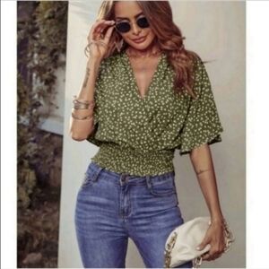 NWOT Shein olive green floral butterfly sleeve blouse size XL